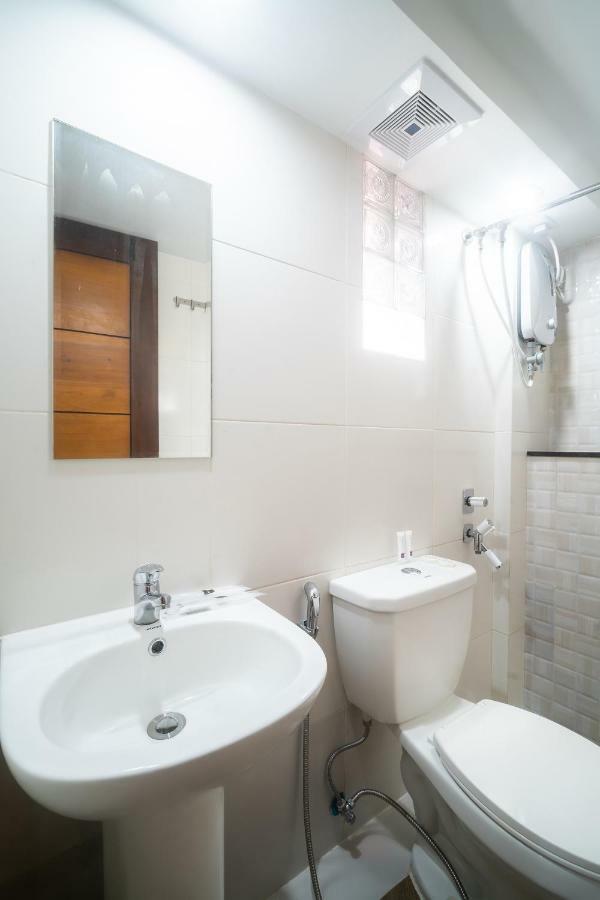 Davao City Oyo 199 Solange Apartelle מראה חיצוני תמונה