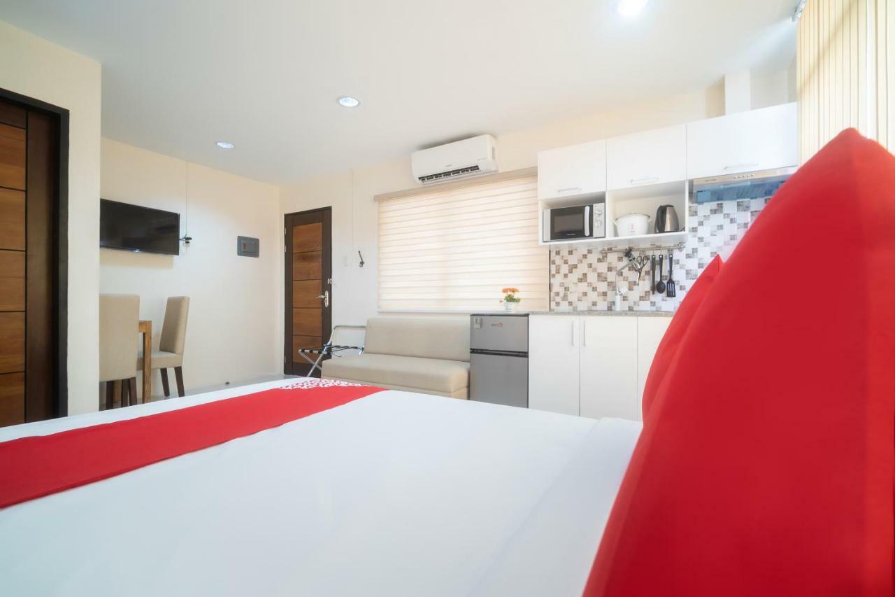 Davao City Oyo 199 Solange Apartelle מראה חיצוני תמונה