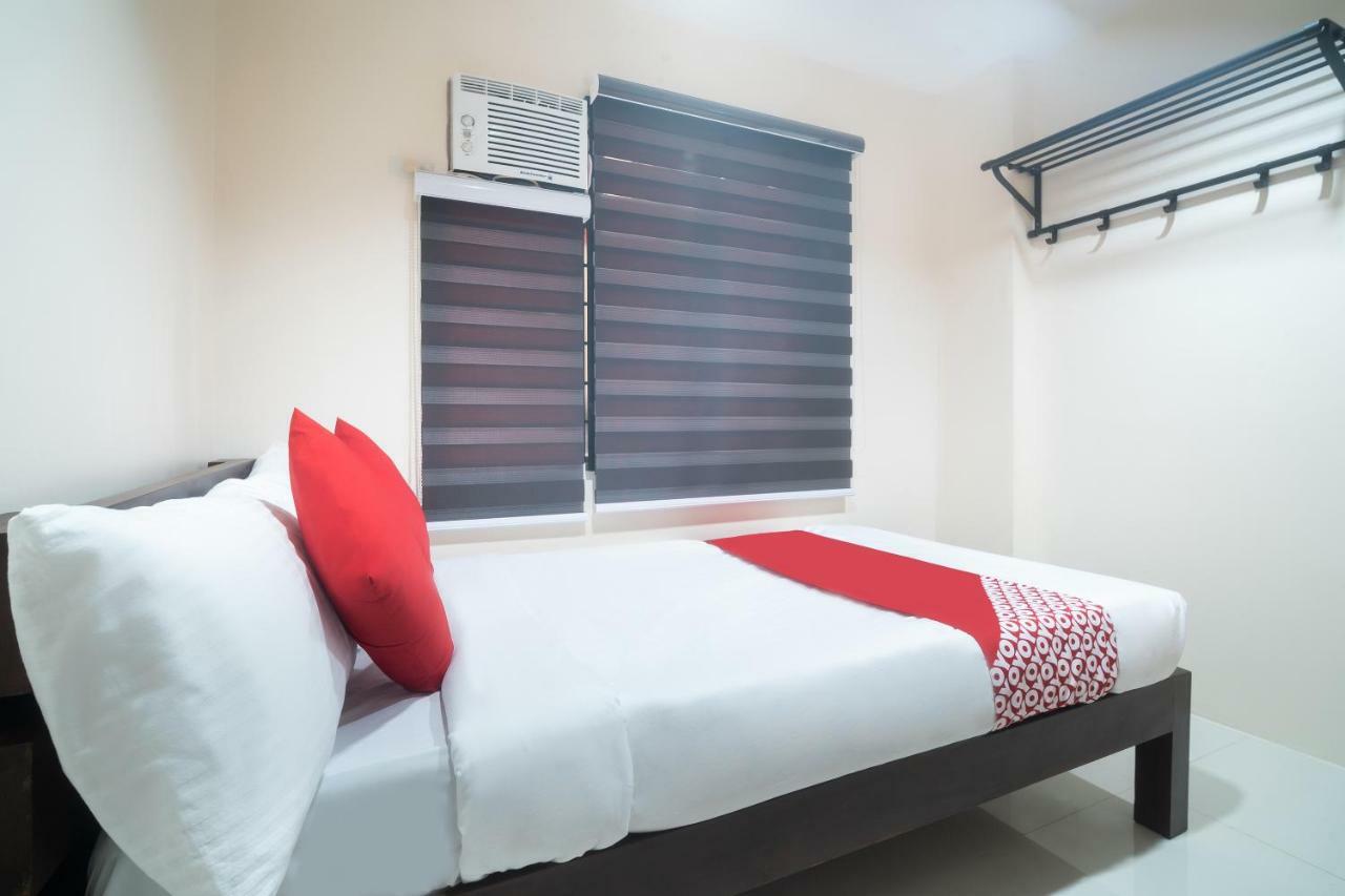 Davao City Oyo 199 Solange Apartelle מראה חיצוני תמונה
