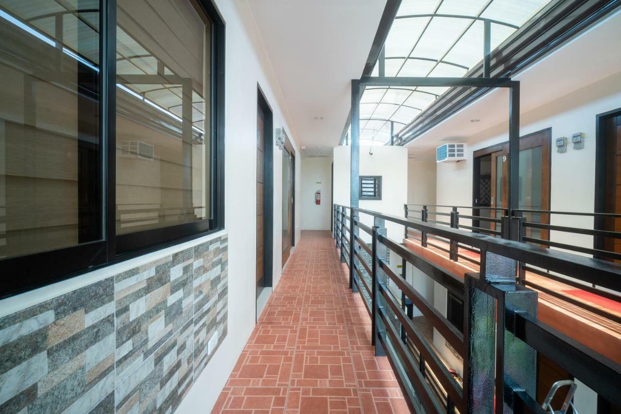 Davao City Oyo 199 Solange Apartelle מראה חיצוני תמונה