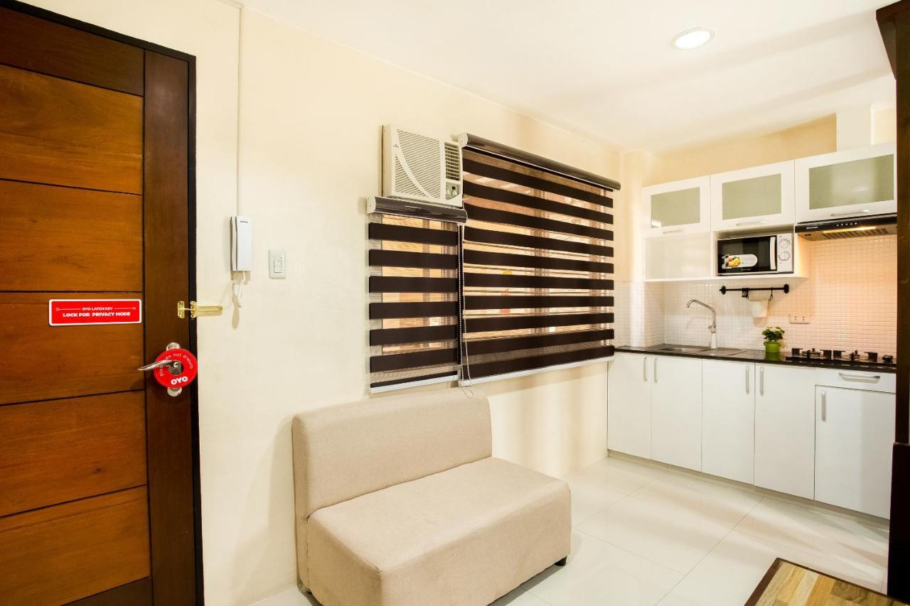 Davao City Oyo 199 Solange Apartelle מראה חיצוני תמונה
